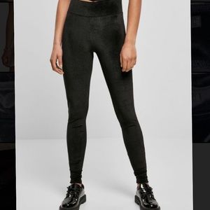 ARITIZA Talula Velvet Leggings 🖤